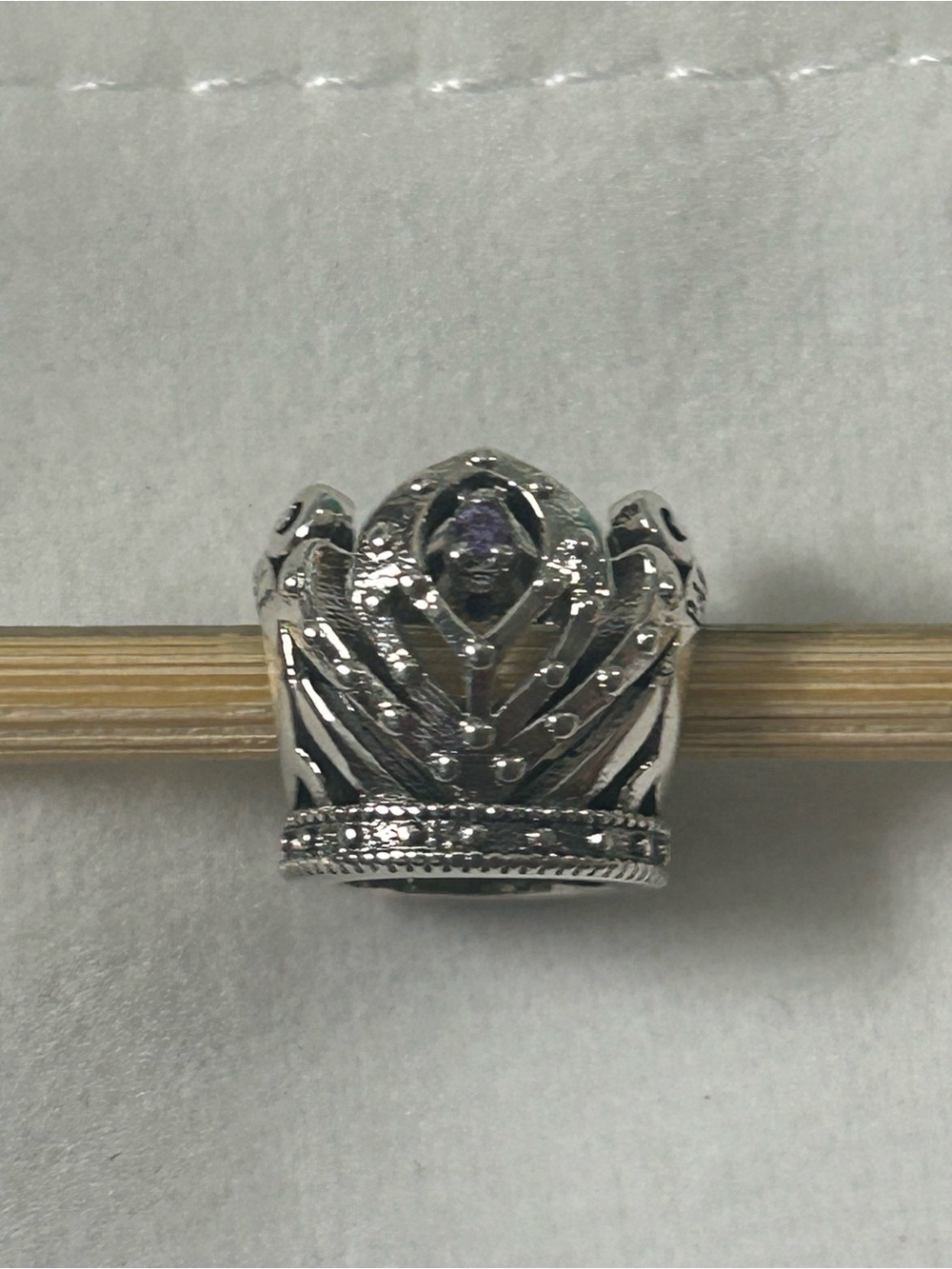 Pandora Silver Crown Charm with Clear Accents - Picture 4 of 6